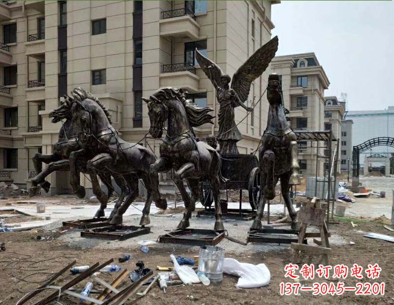 广州阿波罗战车小区景观铜雕