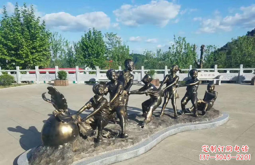 广州萝卜精灵铜雕——精致的家居装饰
