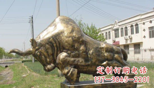 广州黄铜斗牛雕像