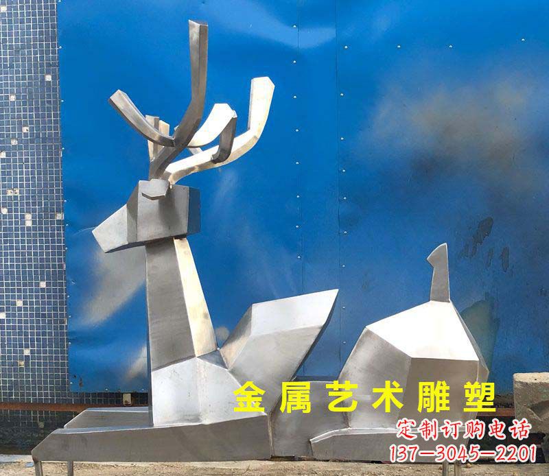 广州不锈钢别墅几何鹿雕塑——别出心裁的艺术灵感