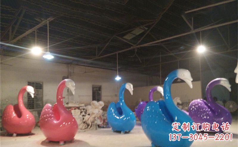 广州不锈钢彩色天鹅——精美的动物雕塑
