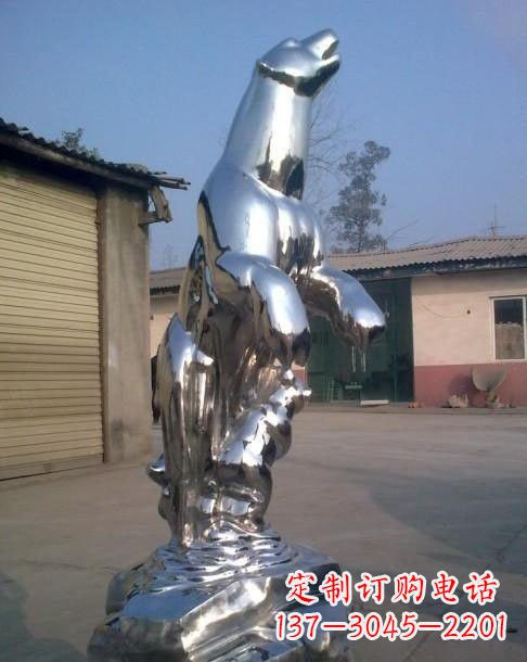 广州不锈钢北极熊雕塑雕刻精美、经久耐用