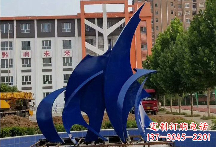 广州不锈钢船帆雕塑象征着自由和希望