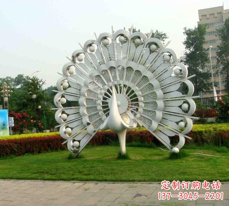 广州不锈钢孔雀雕塑