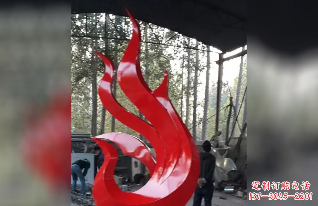 广州不锈钢凤凰雕塑美轮美奂