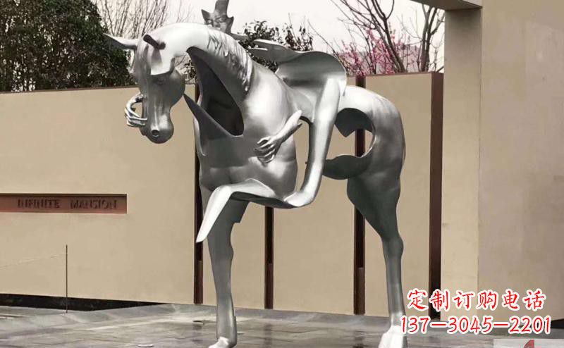 广州不锈钢骑马雕塑精美外形与经久耐用