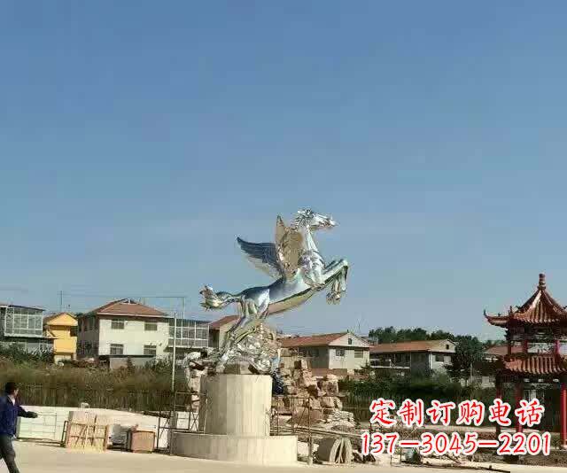 广州不锈钢飞马雕塑象征勇气与美丽