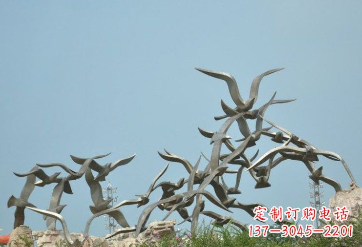 广州不锈钢大雁雕塑一只翱翔天际的艺术品