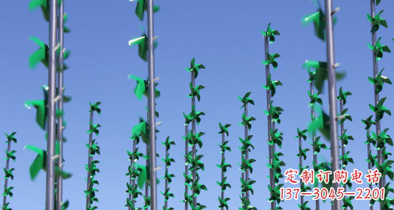 广州螺旋风车给广场景观带来的旋转欢乐