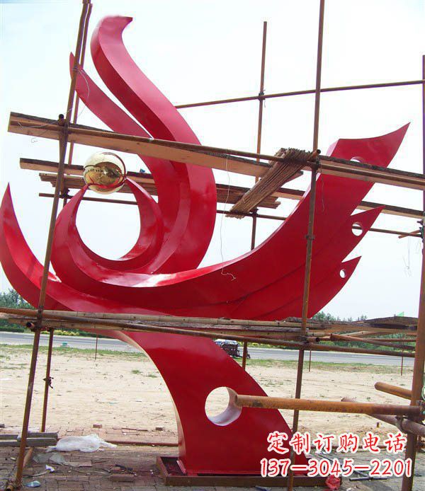 广州凤凰展翅高飞——不锈钢凤凰明珠广场景观雕塑