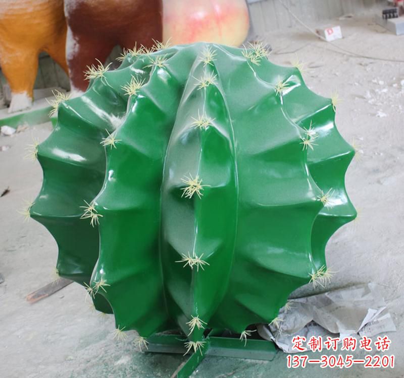 广州不锈钢仙人掌雕塑给公园景观增添灵动之美