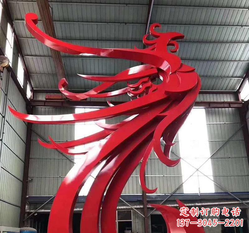 广州不锈钢凤凰雕塑高雅而精致