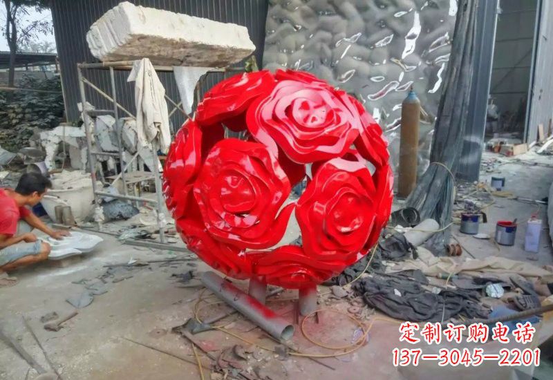 广州不锈钢玫瑰雕塑让玫瑰之美永存