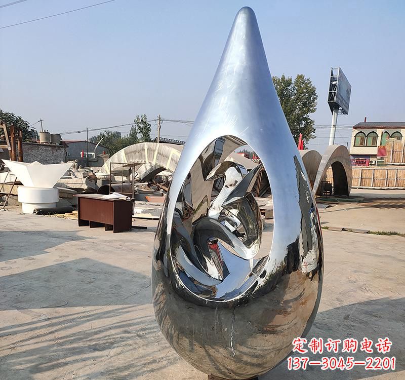 广州不锈钢大水滴雕塑一座极致简约的艺术作品