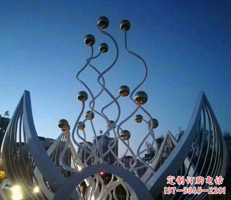 广州不锈钢荷花雕塑美丽的象征