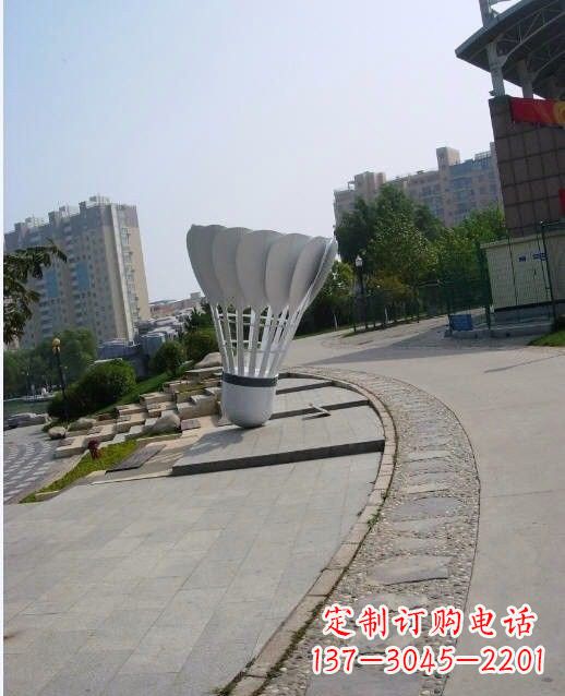 广州羽毛球雕塑一座展现精神风貌的艺术精品