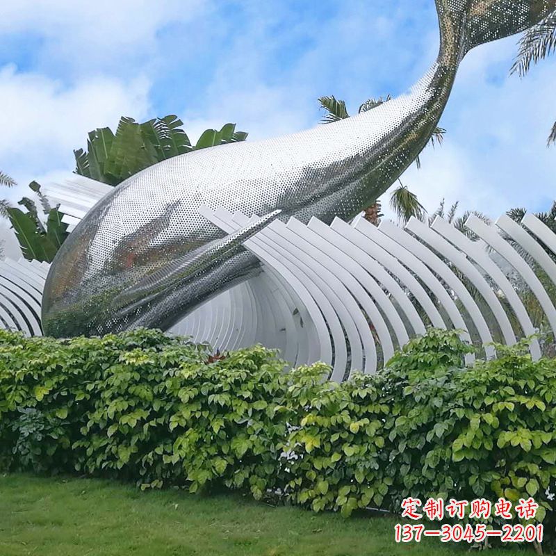 广州海豚雕塑镜面鲸鱼创意动物景观