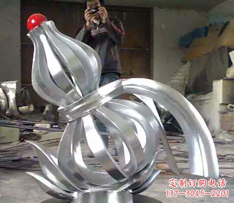 广州不锈钢葫芦雕塑艺术与科技的完美结合