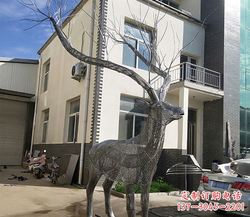 广州不锈钢景观梅花鹿雕塑美丽的艺术精品