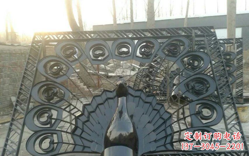 广州不锈钢孔雀开屏景观雕塑
