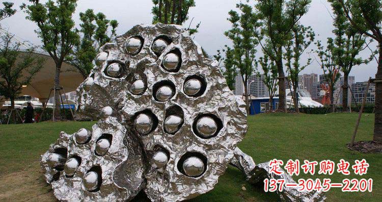 广州不锈钢莲蓬精美雕塑铸就华丽景观
