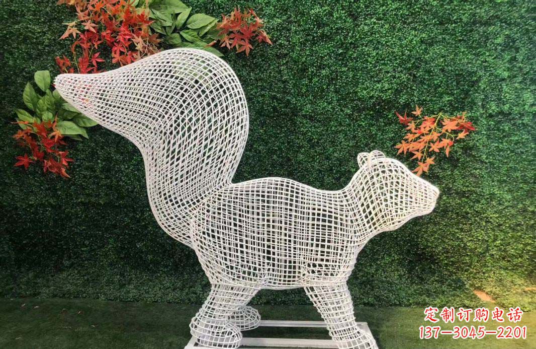 广州不锈钢松鼠雕塑艺术与精美结合