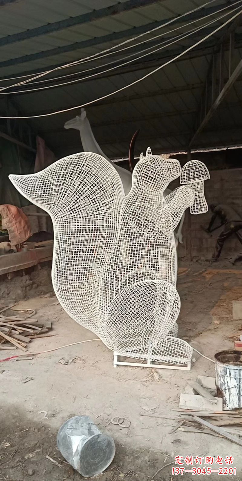 广州不锈钢松鼠雕塑精美的艺术作品
