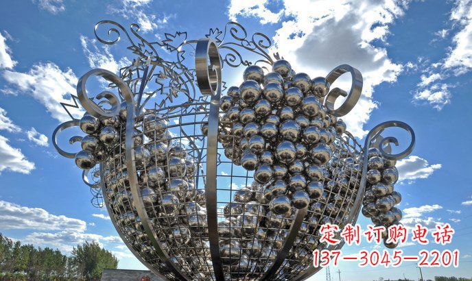 广州不锈钢葡萄雕塑精致美观、经久耐用