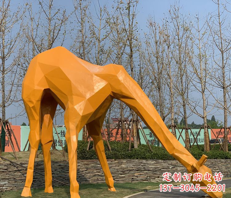 广州不锈钢雕刻的精美动物雕塑