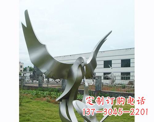 广州面世的不锈钢动物雕塑