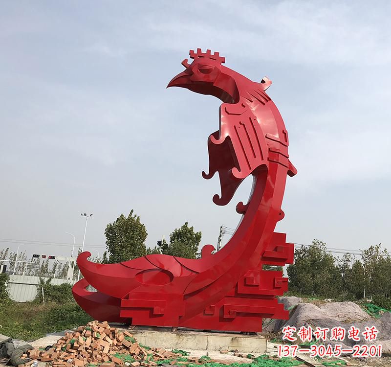 广州凤凰展翅飞翔——不锈钢现代广场的雕塑之美