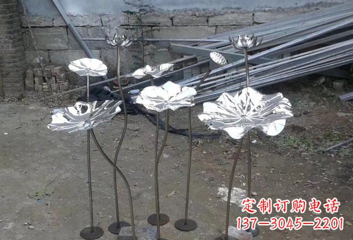 广州不锈钢荷叶雕塑给园林增添美感