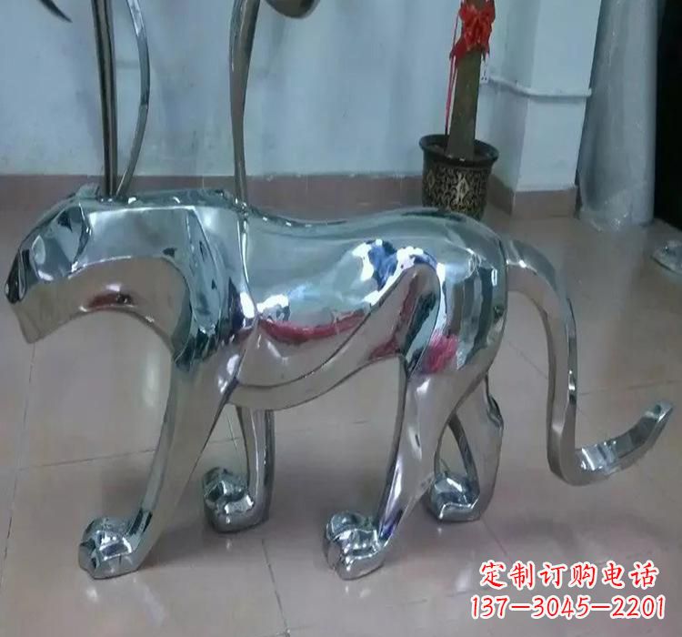 广州不锈钢老虎雕塑美化园林