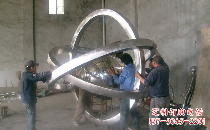 广州不锈钢圆环雕塑——艺术之美
