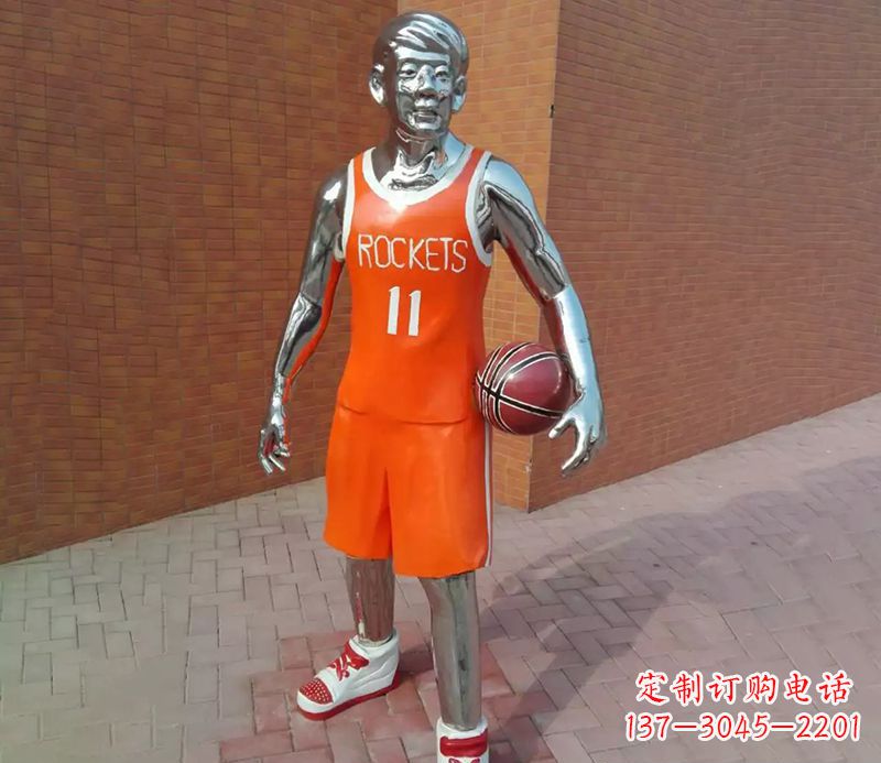 广州精美的足球雕塑