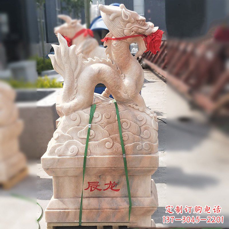 广州龙雕塑融合古典与现代
