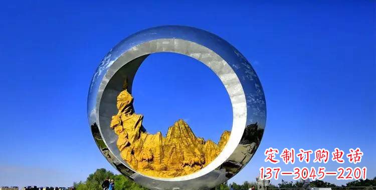 广州月亮雕塑——城市的美丽装饰