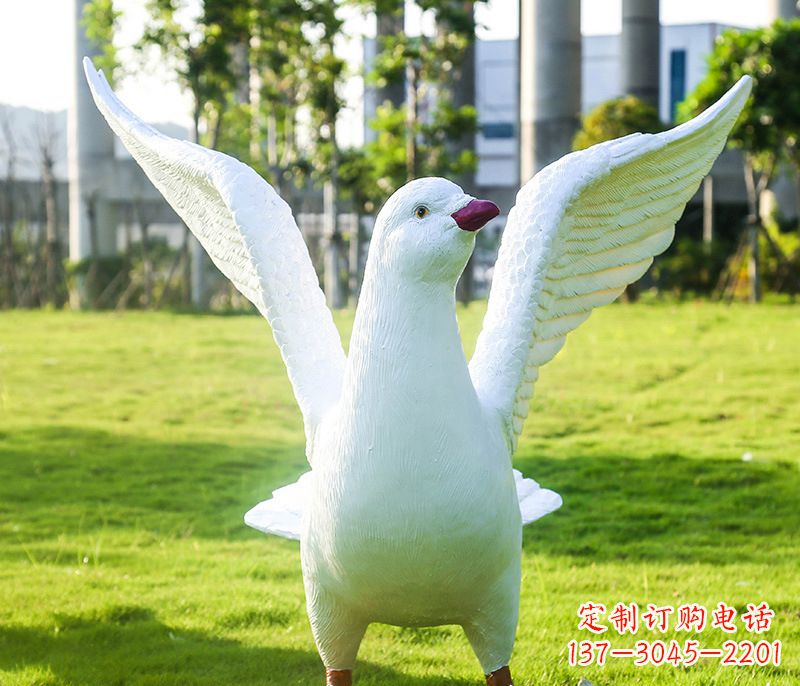 广州和平鸽雕塑传递和平信息