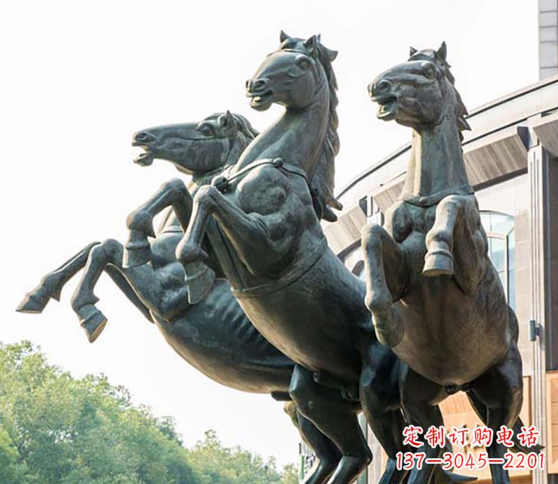 广州马雕塑集传统文化与现代装置艺术于一身