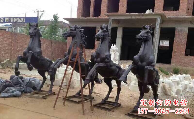 广州马雕塑积极而具有历史意义的艺术