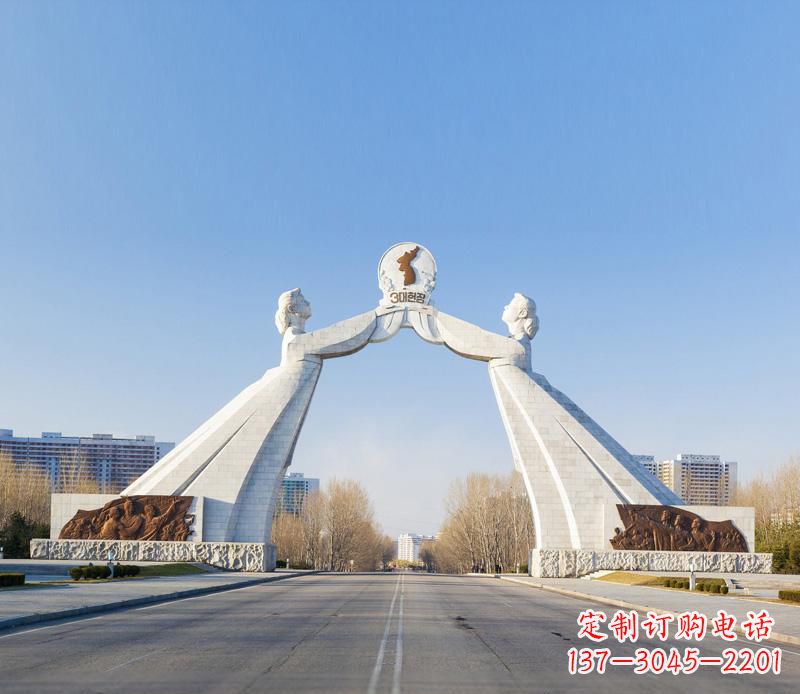 广州城市街道的拱门雕塑——让城市更加精彩