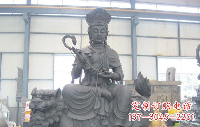 广州文殊菩萨坐狮子雕塑