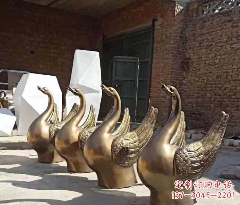 广州精美的天鹅铜雕