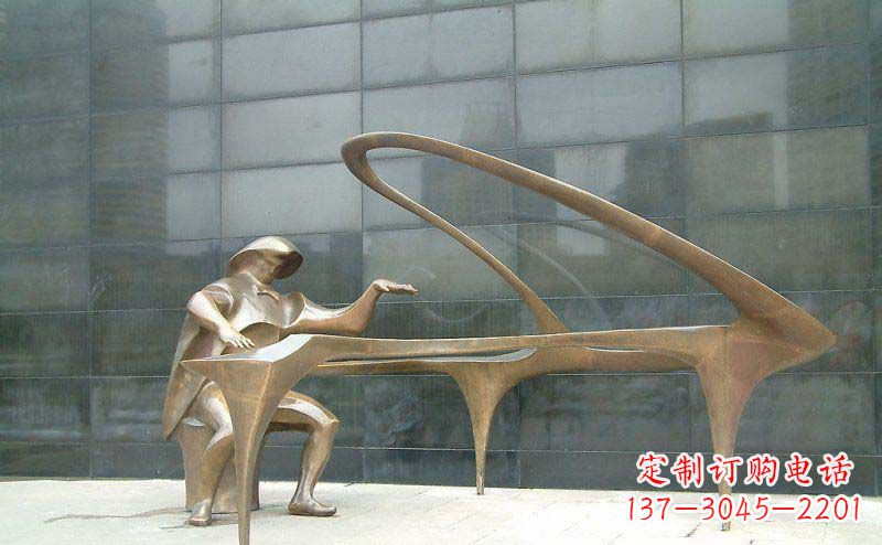 广州抽象钢琴雕塑街边景观的精美绝伦