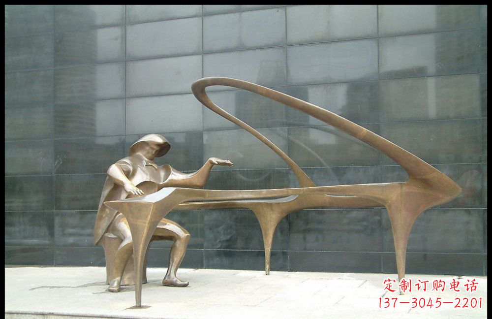 广州钢琴雕塑融合音乐与艺术的完美结晶
