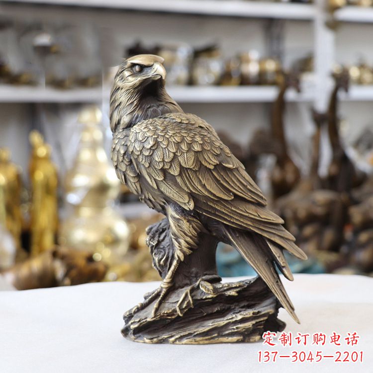 广州纯铜老鹰雕塑传承自然之美