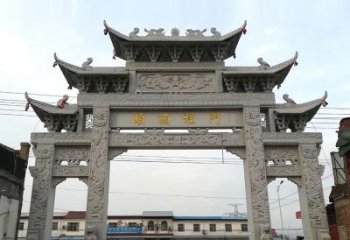 广州以城市街道为主题的仿古石雕牌楼