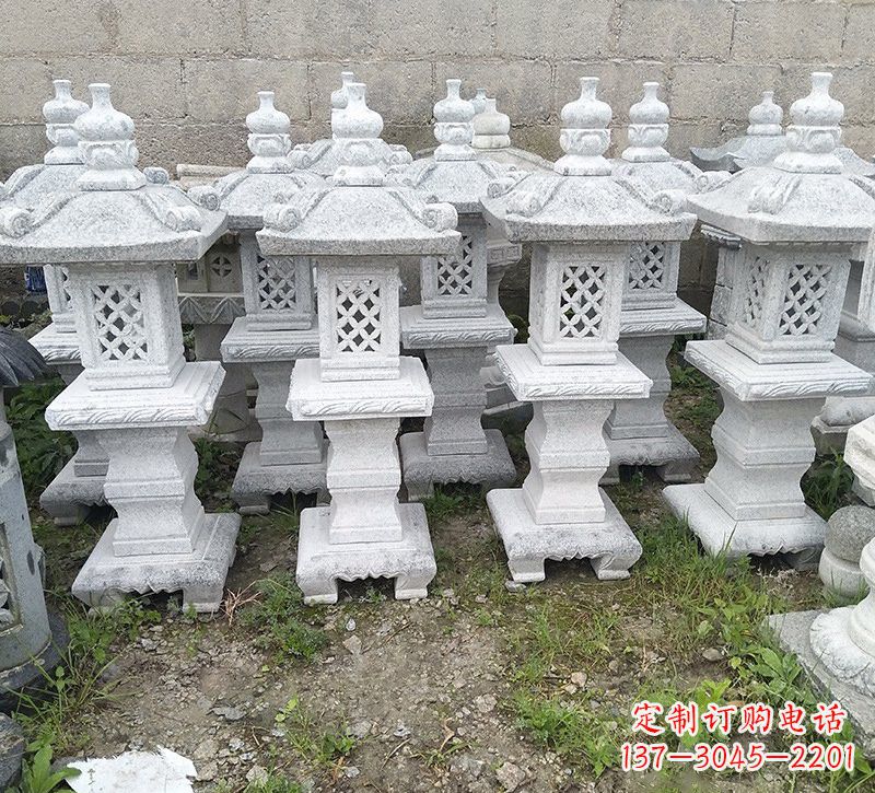 广州精美大理石石灯雕塑