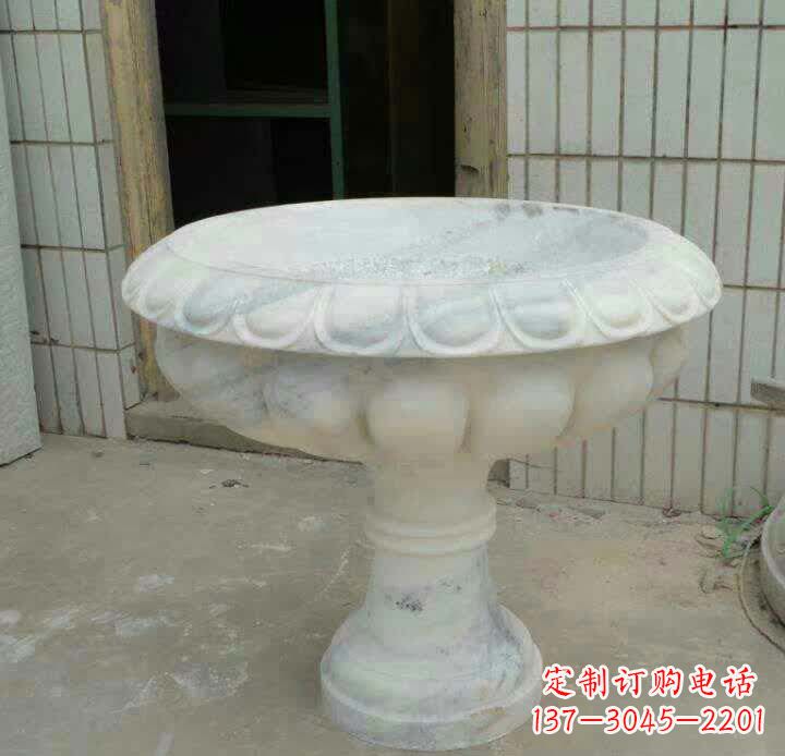 广州大理石花盆雕塑精美绝伦,艺术风采