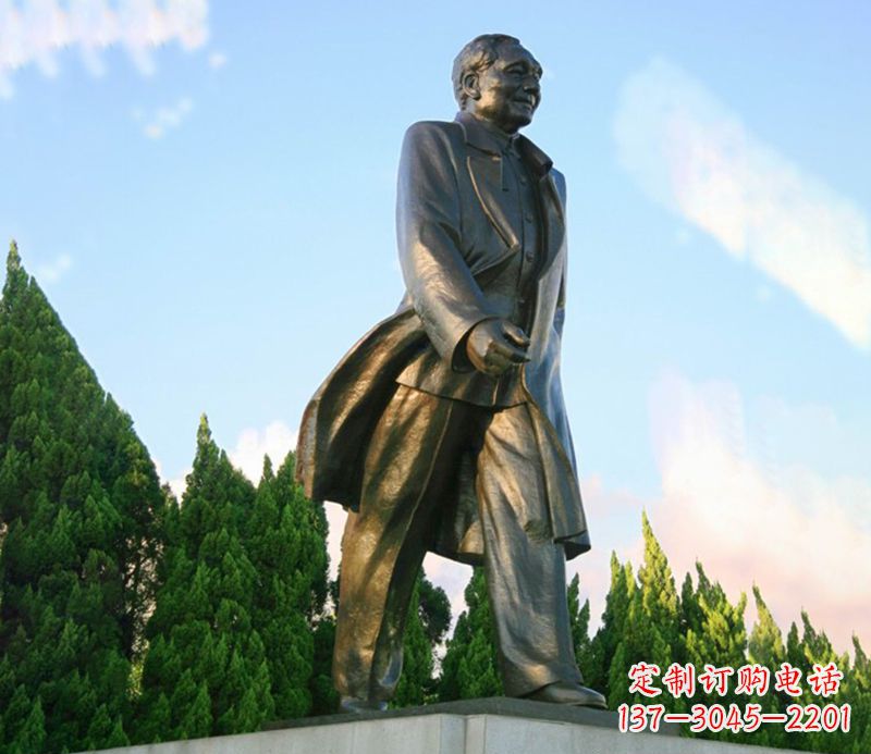 广州激励千秋,抒发热爱——中领雕塑定制邓小平雕塑